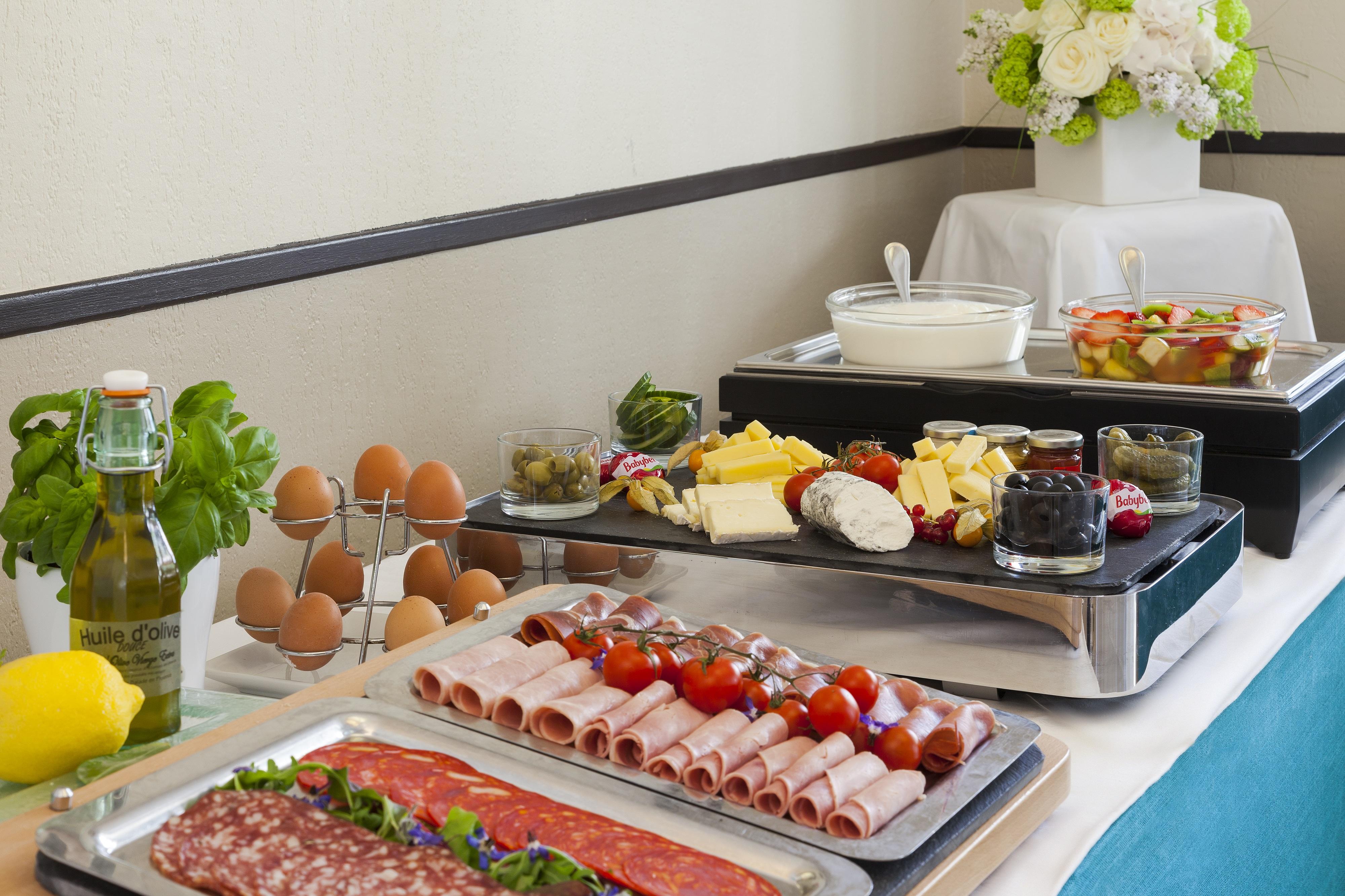 Nehô Croisette Hotel 4*