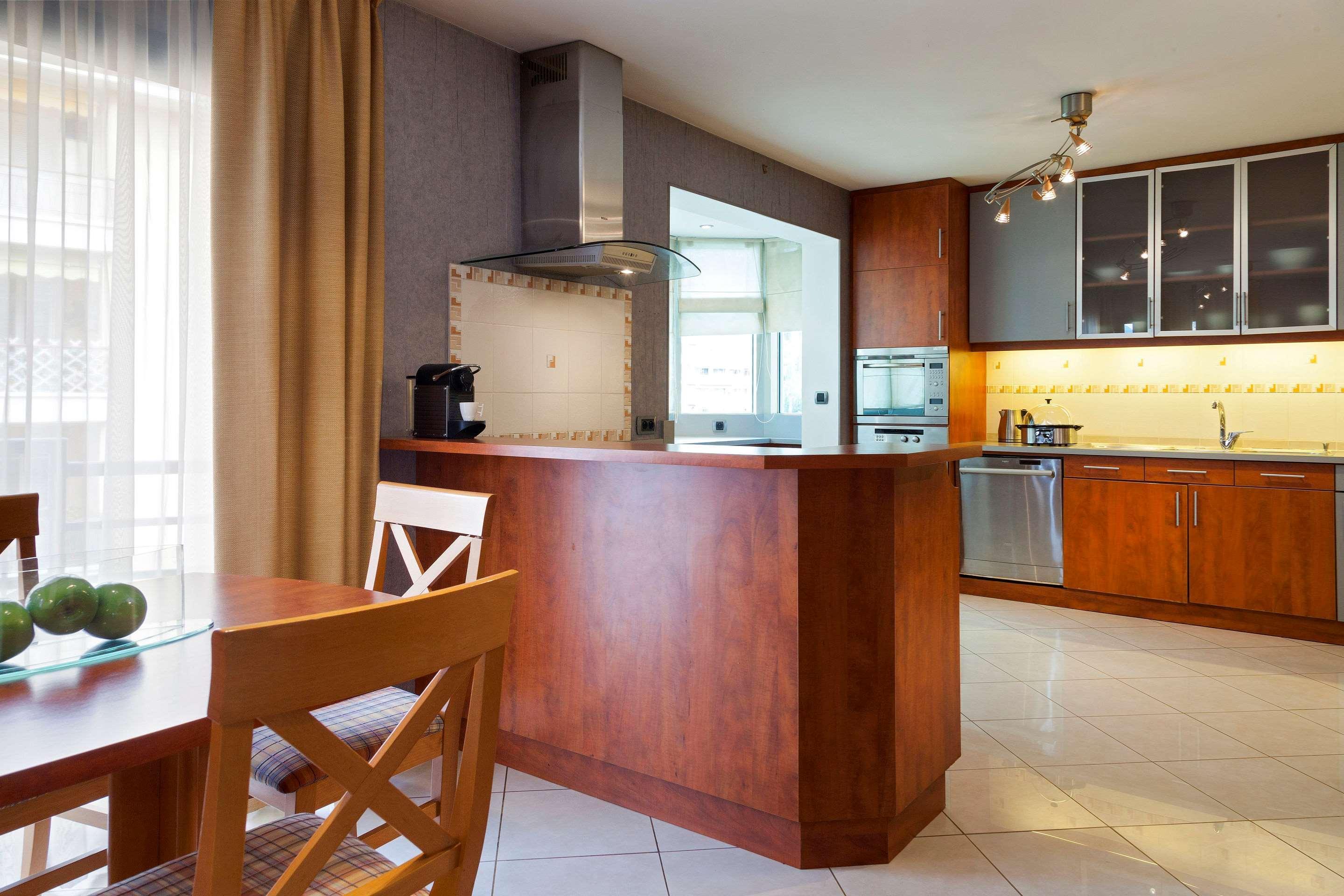 Nehô Croisette Hotel 4*
