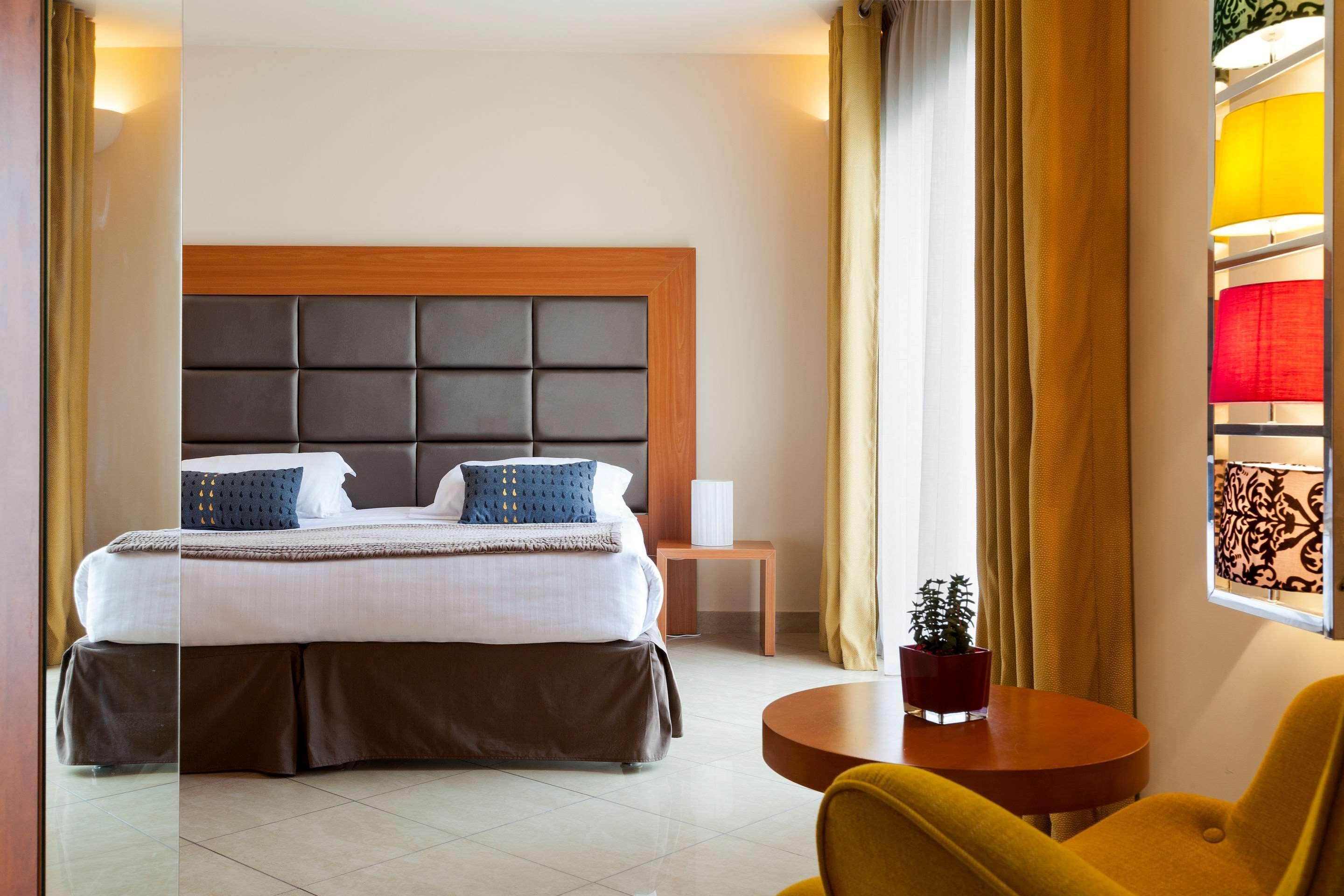 Nehô Croisette Hotel 4*
