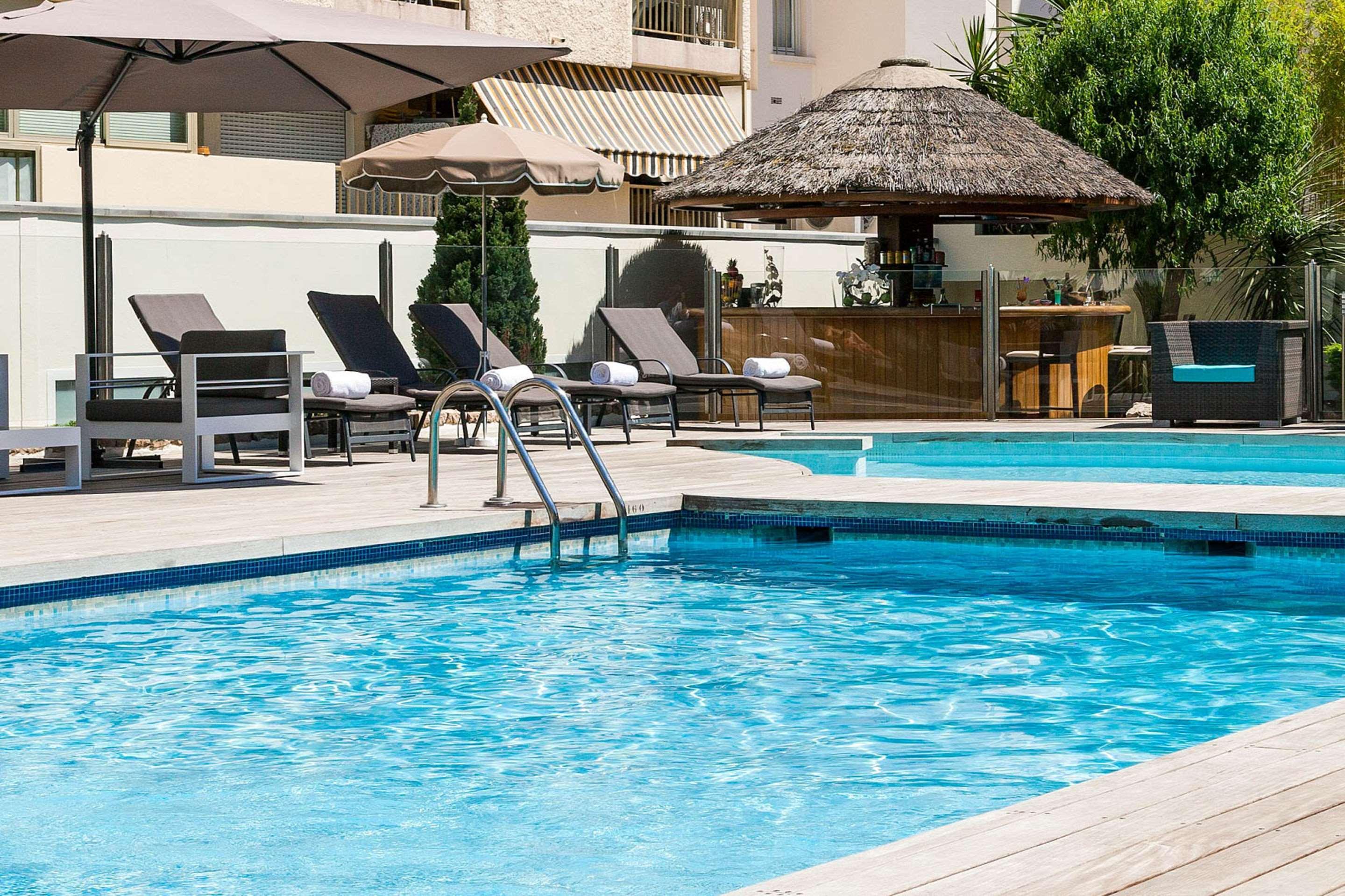 Nehô Croisette Hotel 4*